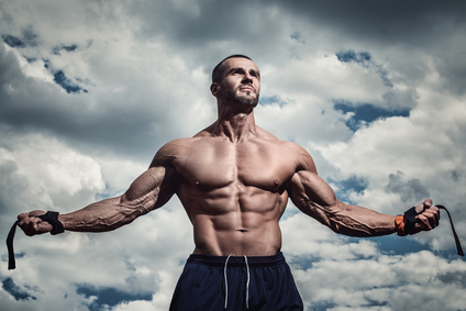 Jakie wybrać suplementy na masę mięśniową, aby osiągnąć swoje cele treningowe